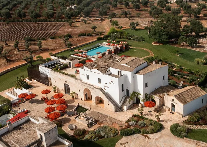 Hôtel avec piscine: Masseria Santo Scalone